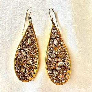 Alexis Bittar gold and dotted crystal details.